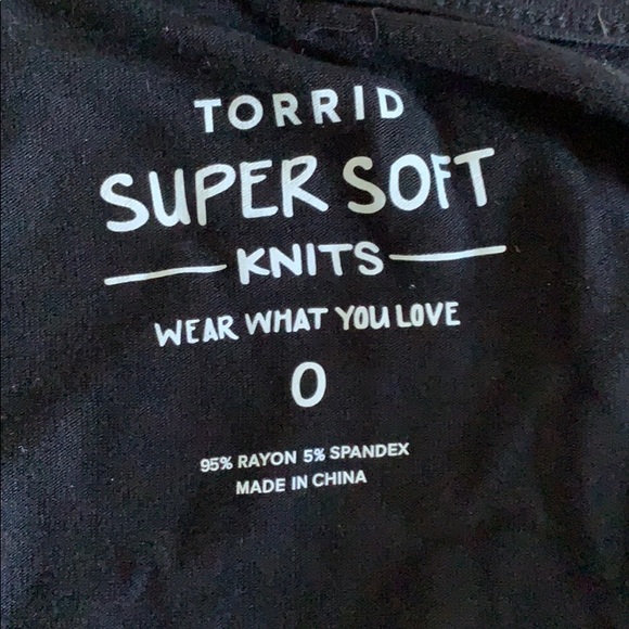 NEW Torrid long sleeve tie front shirt - Picture 4 of 5